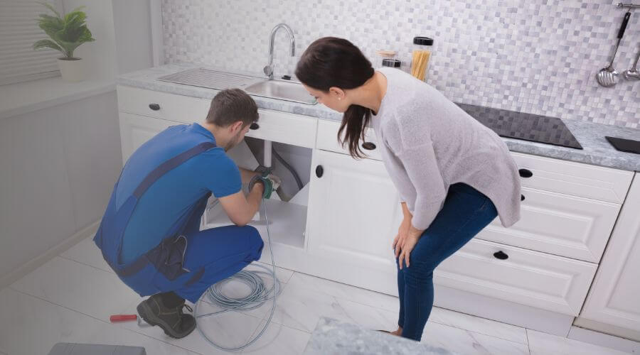 Expert burst pipe repair services in Midville, GA